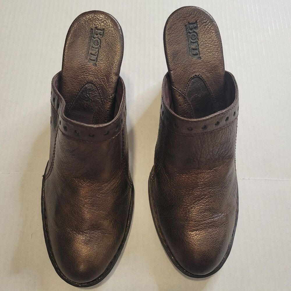 Women's Born leather Copper metallic clogs sz 9. Boho, hippy 70s